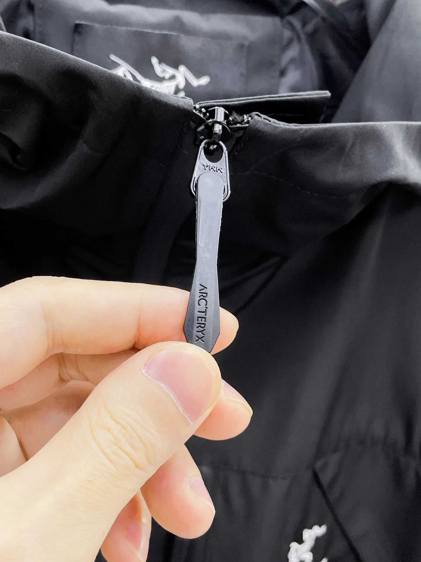 Same Style， ， ！2026 New Arrival ，Original Premium ！ Breathable ， ， ， Quality。 ！ ， ！Sizes：M～3XL